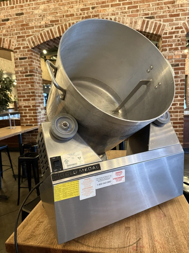 Vaso/revestidor de maíz queso medalla de oro modelo 2703 8 galones Foto 1 de 4