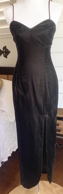 Vestido Roberta De Colección Negro Terciopelo Sin Mangas Abertura Frontal Talla 5/6 Gótico Oscuro Romántico LEER Foto 1 de 4