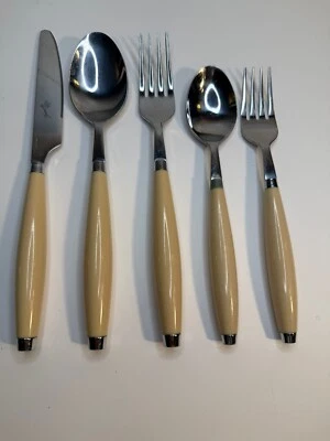 Fiesta Flatware 75th Anniversary Round Handle 5pc Set IVORY - Image 1 of 3