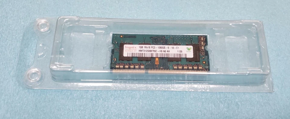 HMT312S6BFR6C-H9 GENUINE HYNIX LAPTOP MEMORY 1GB PC3-10600 ) - Image 1 of 3