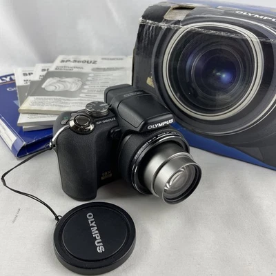 Olympus SP Series SP-560 UZ 8.0MP Black Digital Camera 2GB XD Card Manuals - Image 1 of 4