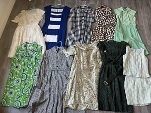 Vintage Damen Bekleidungspaket 10 Zweiteiler & Kleider 40er 50er 60er 70er 80s - Bild 1 von 21