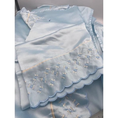 Juego de sábanas satinadas vintage cama queen azul bordado floral borde festoneado bonito EE. UU. Foto 1 de 4