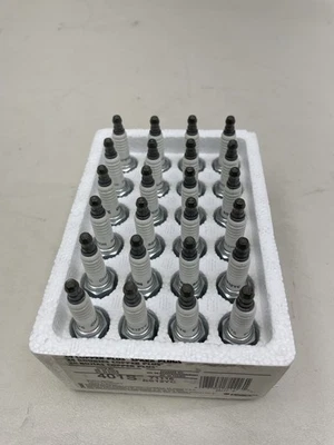 CHAMPION 401S / 71116 COPPER PLUS SPARK PLUG SET OF (24) AUTOMOTIVE / TRUCK - Image 1 of 4