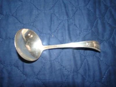 REED & BARTON СЕРЕБРО КОРОЛЕВА АННЕ ПРОСТОЙ СОУС КОВШ МОНОГРАММА WB 1910 - Изображение 1 из 3