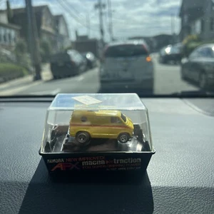 Aurora New Improved AFX Magna Traction DODGE STREET VAN - #1922 NEW - Picture 1 of 10