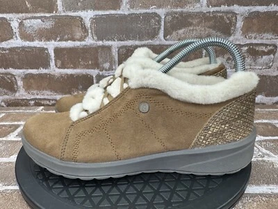 Bzees Golly Brown Faux Leather Fur Lined Slip On Booties Womens Size 8.5 - Image 1 of 4