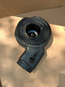 1990 - 1993 Chevy G10 G20 G30 Vandura 5.7L Air Cleaner Box OEM 25097957 - Picture 1 of 7