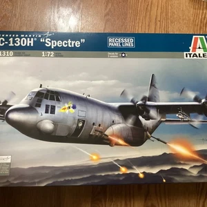 Italeri 1310 1/72 AC-130H Spectre Modellbausatz Neu in offener Verpackung - Bild 1 von 2