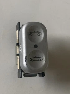 2005-2008 Chrysler Crossfire Convertible Top Switch OEM 1938201110 - Picture 1 of 6