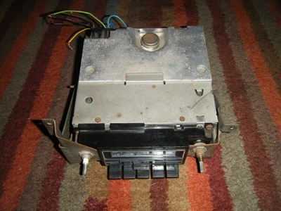 OEM 1977 1978 1979 Chevrolet Caprice Impala GM AC Delco AM FM Radio Caja Chevy Foto 1 de 4