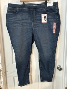 Women’s Levi Pull-on Skinny Blue Jeans 26S NWT Signature Gold Totally Shaping - Picture 1 of 24