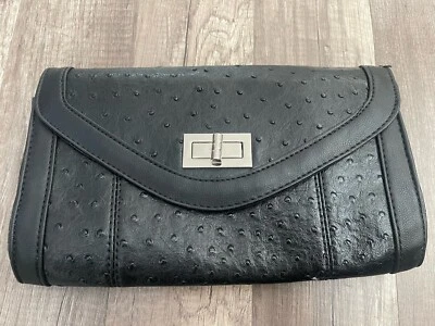 APT 9 NUEVO Bolso sin asas formal negro de cuero de avestruz correa de cadena acolchado monograma Foto 1 de 4