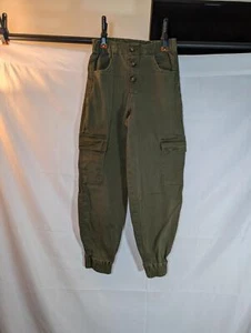 Great Condition Almost Famous Olive Jogger Cargo Pants - Women's Size Small - Picture 1 of 7
