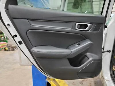 Panel de moldura de puerta trasera 23-24 Acura Integra A-Spec lado izquierdo del conductor negro OEM Foto 1 de 2