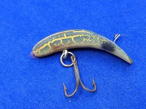 Vintage Helin Flatfish Lure Green and Yellow Snake Slug Frog - Picture 1 of 4