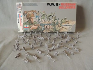 ESCI W.W.II- 48 Russian soldiers 1/72 Italy - Picture 1 of 15