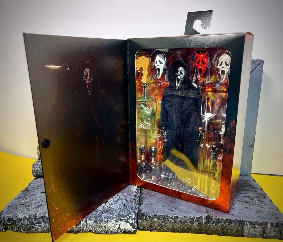 NECA Ultimate Edition Scream Ghostface Inferno Deluxe Action Figure