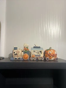 Decoración de Halloween Eerie Express iluminada de colección 3 piezas (bolso 34) - Imagen 1 de 14