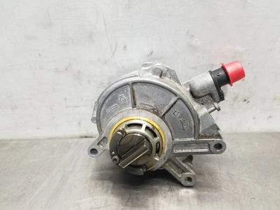 10 2010 BMW 550I GT 4.4L VACUUM PUMP - Image 1 of 4