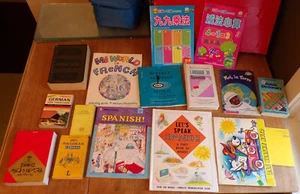 Mixed Lot 15 Foreign Language Paperback Books~French, German, Chinese, Spanish - Picture 1 of 24