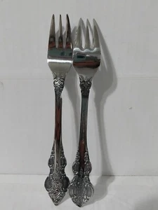 Lote de 2 tenedores de cóctel Oxford Hall SUTHERLAND Japón cubiertos de acero inoxidable 6" - Imagen 1 de 2