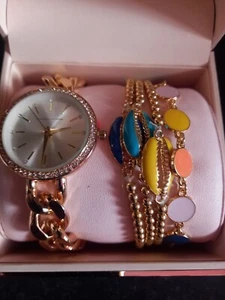 Adrienne Vittadini watch set - Picture 1 of 2