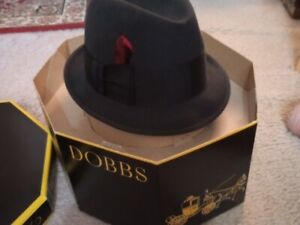  NOS Dobbs Fifth Avenue New York Fedora Hat, 6 7/8, Ney Yorker  Black NEW IN BOX