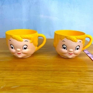 Vintage 1970s Campbell’s Kids Soup Mug, Handled Plastic Mug Set of 2 - Picture 1 of 7
