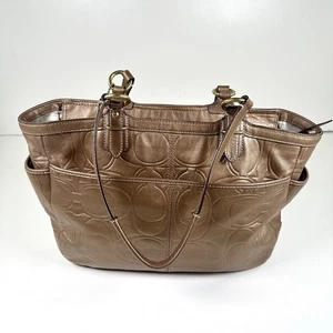 Borsa Coach Gallery Nord/Sud firmata in rilievo marrone vernice - Foto 1 di 7