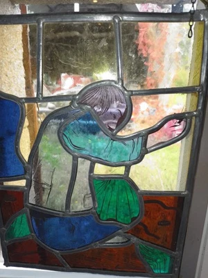 ANCIEN VITRAIL  A SUSPENDRE/VITRAUX/UN COUTURIER/SIGNE/XXéme/25x30cm/1 kg - Photo 1/4