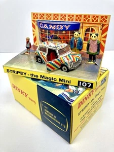 DINKY TOYS 107 STRIPEY THE MAGIC MINI with Candy, Andy And The Bearandas 1967 - Picture 1 of 13