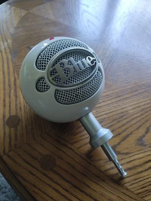 Blue Snowball USB Microphone – White | No Stand, Includes Cable | Tested & Works - Image 1 of 4