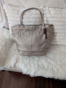 Coach Handbag - Picture 1 of 6
