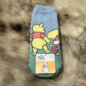 Neu mit Etikett Disney Packung mit 5 Paar unsichtbaren Socken - Schuhgröße 4-10 - Winnie Puuh & Freunde - Bild 1 von 7