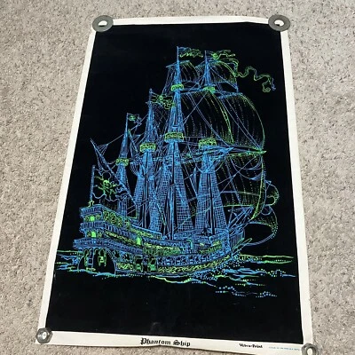 Póster retro vintage de barco fantasma con estampado de velva trippy luz negra PP-411 Foto 1 de 4