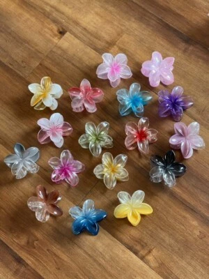 Hawaiian Flower Hair Clips, Plumeria Flower Hair claw , buy 5 get 1 free - Image 1 of 4