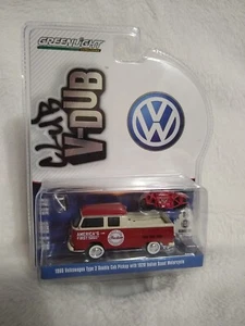 Greenlight 1:64 Volkswagen ‘68 Type 2 Double Cab Pick Up 1920 INDIAN Motorcycle - Picture 1 of 7