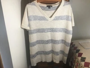 liv Woman's Sweater Size XL - Picture 1 of 2