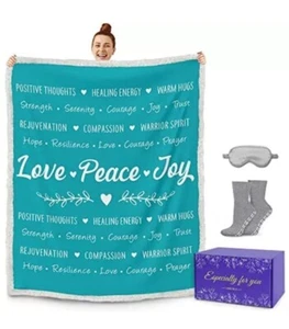 SIMORAS Positive Words Blanket with Sleep Mask Socks and Gift Box - 'Love @A12 - Picture 1 of 7