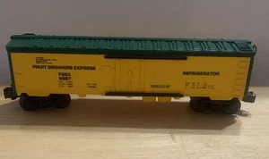 LIONEL 9887 FARR FRUIT GROWERS EXPRESS REEFER EXCELLENT CONDITION - Picture 1 of 5