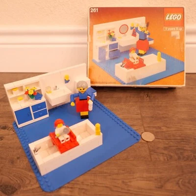 Vintage Lego Home Maker Bathroom Set # 261 Near Complete 1979 w/ Figures Box - Image 1 of 4