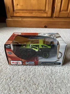 Maisto Exclusive Edition 1:24 2008 Hummer HX Concept Custom Shop New in Box - Picture 1 of 7