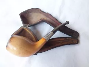 An antique meerschaum "tulip" bowl pipe with case & white metal collar - Picture 1 of 7