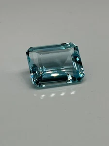 Aquamarin XL Edelstein facettiert 105,93ct.  33x26x7mm Smaragdschliff Lupenrein - Picture 1 of 11