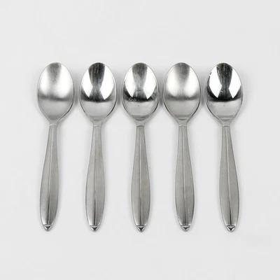 Lot of 5 Cambridge Silver CBS46 Pattern Teaspoons Stainless 6.5 Inches - Image 1 of 4