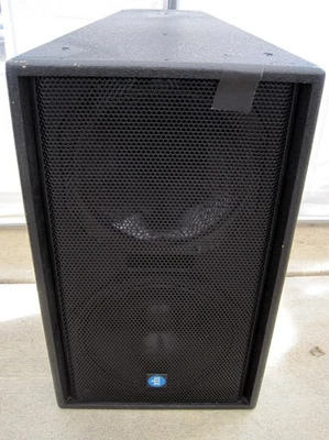 Renkus-Heinz PN121/6 680 Watt Powered Speaker for Reference Point Array - Image 1 of 4