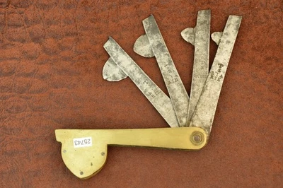 Pulga de latón/acero del siglo XIX | Original | Guerra Civil | Sangre quirúrgica 25743 Foto 1 de 4