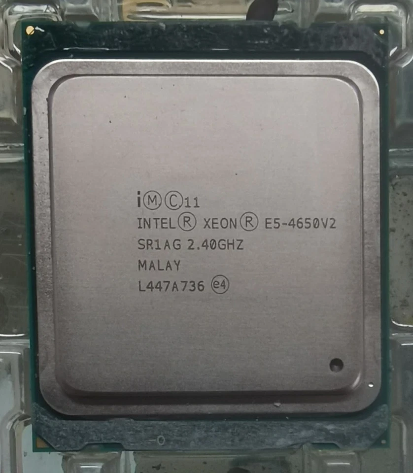 Intel Xeon E5-4650 V2 10 core 20 threads 2.40GHz 95W LGA-2011-3 CPU processor - Image 1 of 1