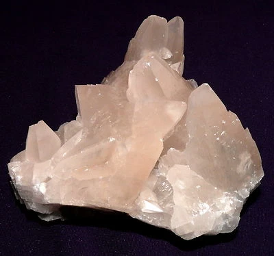 Mangan-Calcit-Kristall, floureszierend, mit Pyrit, 479,8g  99x88x74mm Heilstein - Bild 1 von 4